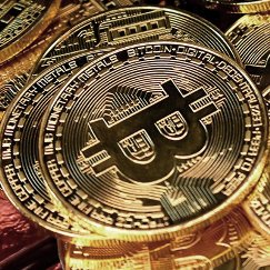 Pièces métalliques de Bitcoins figuratives 