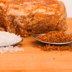 Sucre  roux et sucre blanc, classement et règlementation par ICUMSA type 45